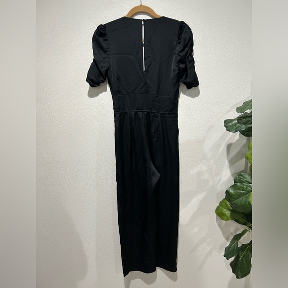 Abercrombie & Fitch black satin jumpsuit xs ruched sleeves - Picture 8 of 11